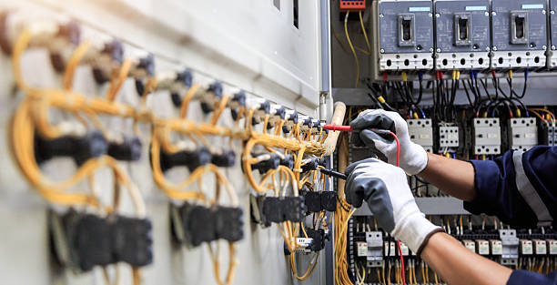Professional Electrician technician working in South Huntington, NY